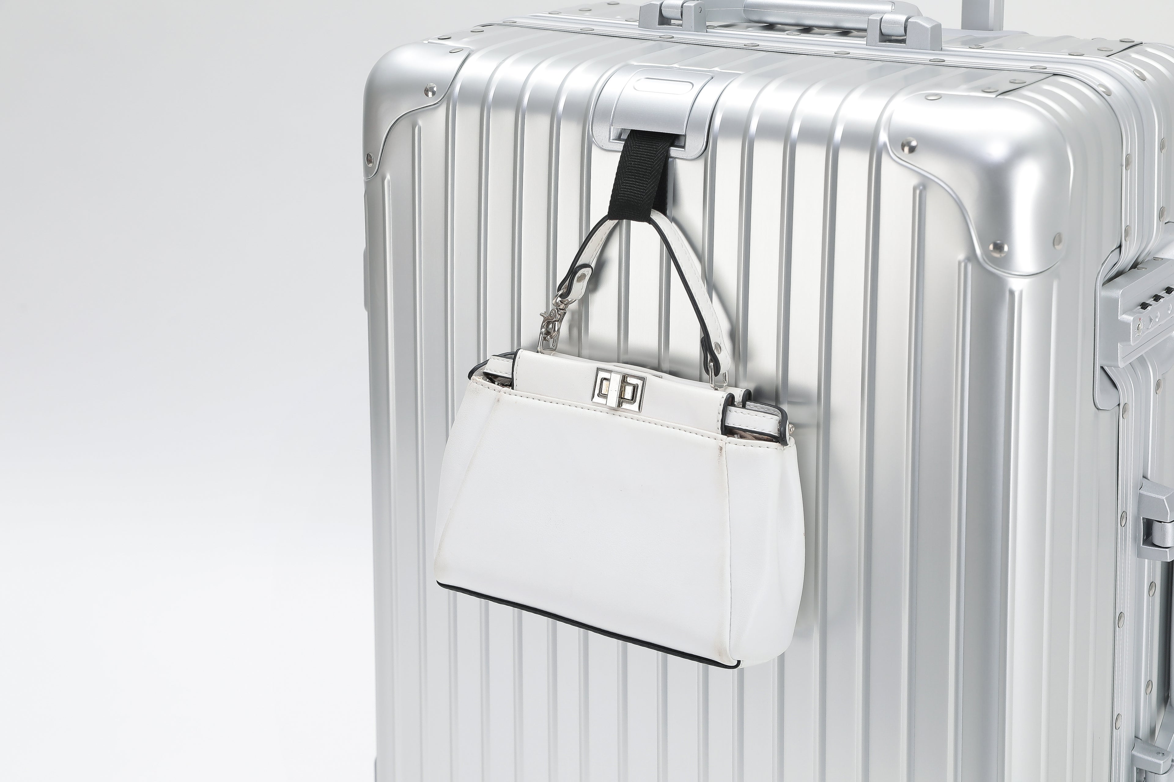CLASS 1 Signature Luggage